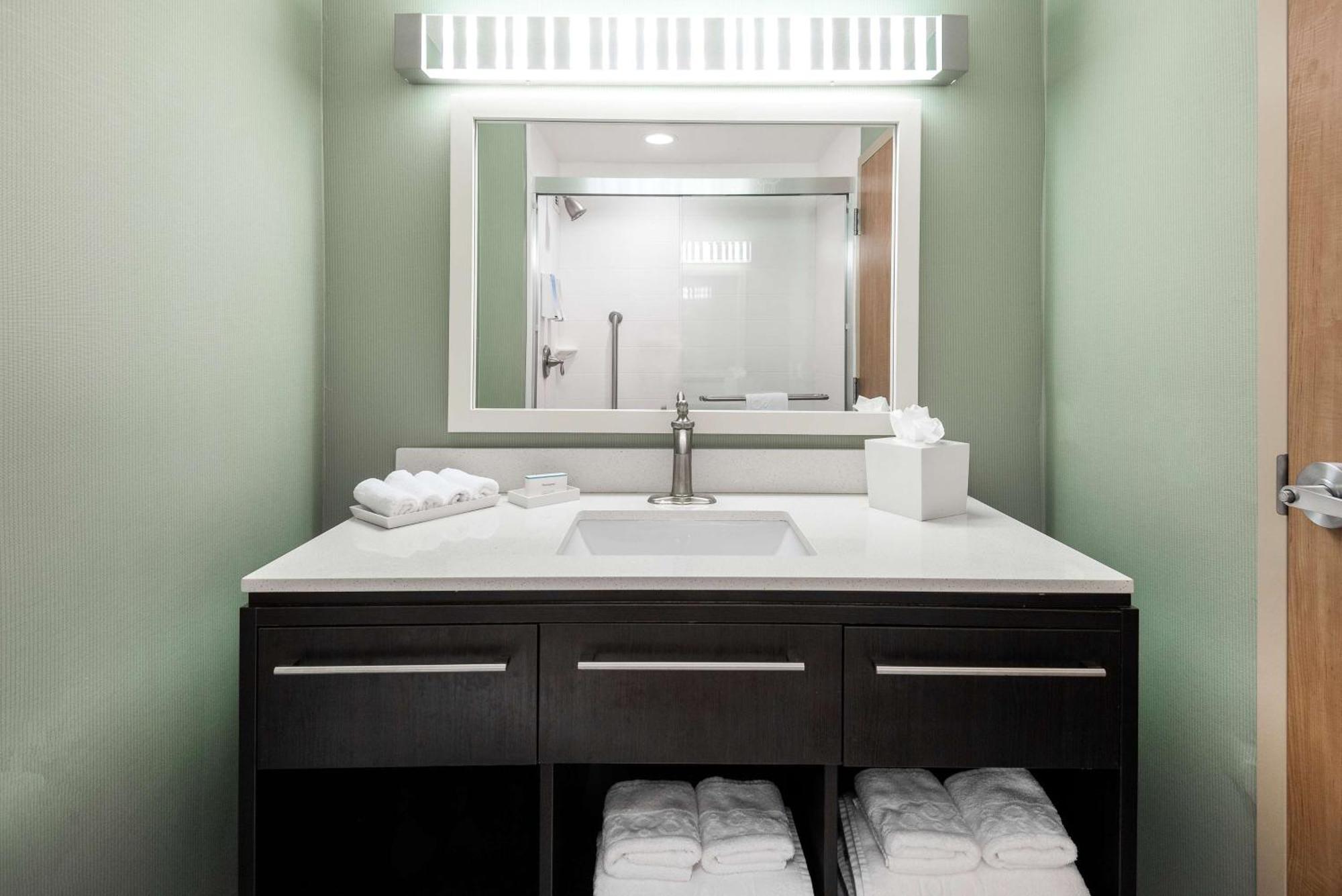 Home2 Suites By Hilton Ft. Lauderdale Airport-Cruise Port Dania Beach Exterior photo