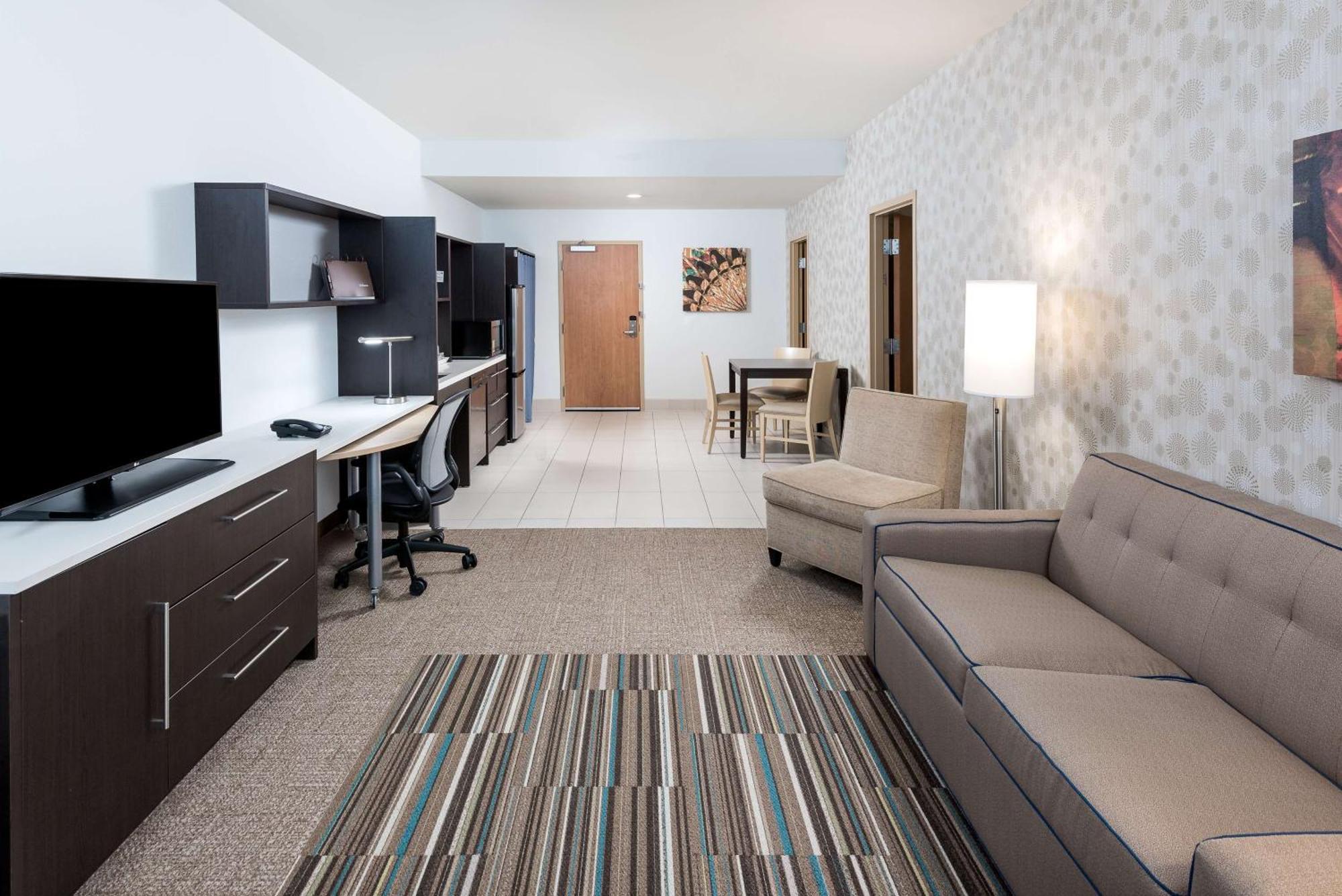 Home2 Suites By Hilton Ft. Lauderdale Airport-Cruise Port Dania Beach Exterior photo